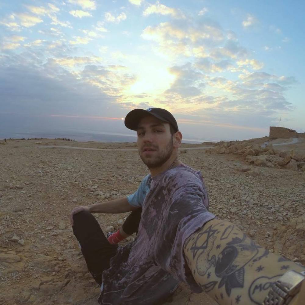 Meet your Posher, Benjamin